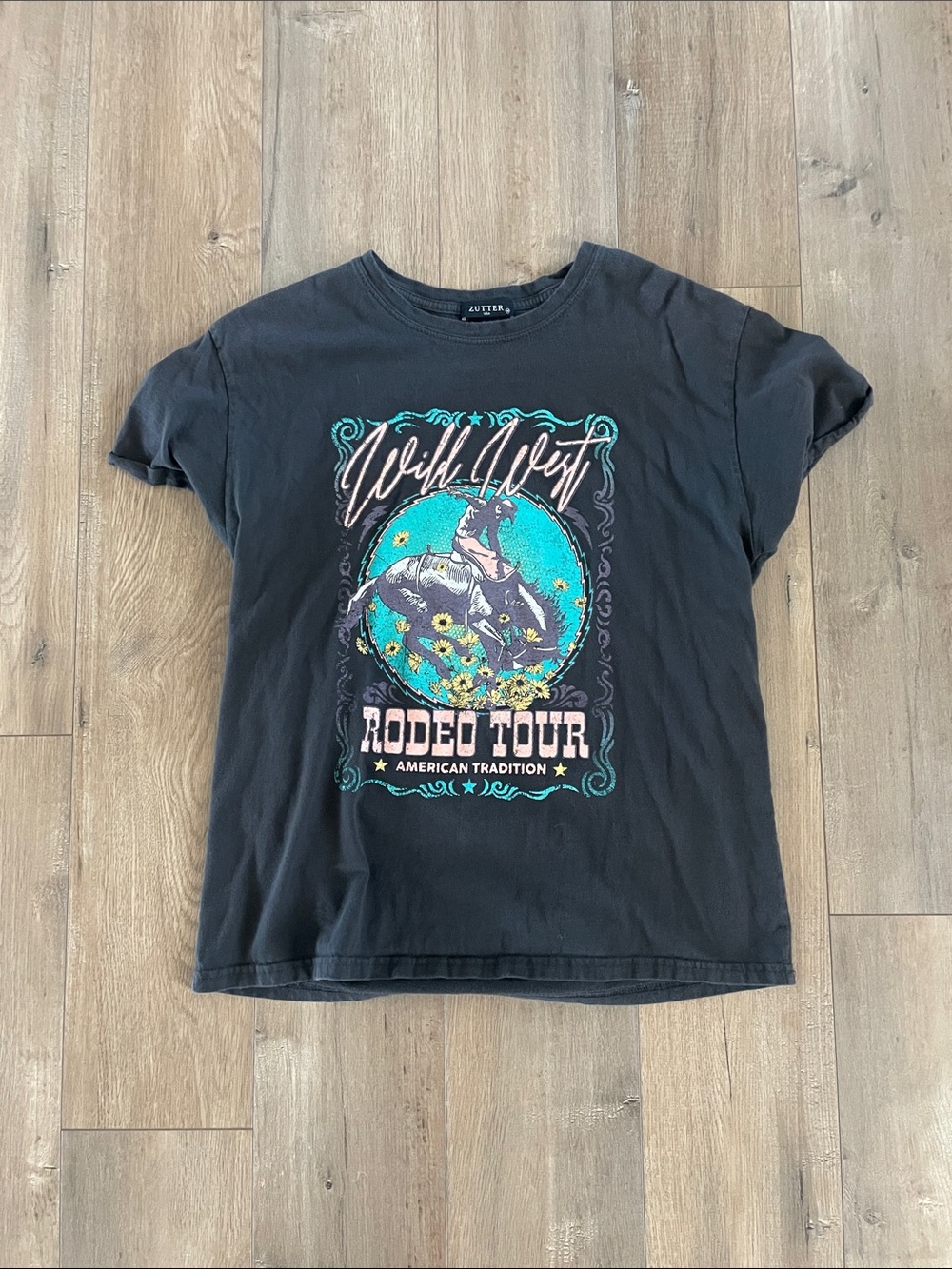 Wild West Rodeo Tour Graphic Tee - Size Medium